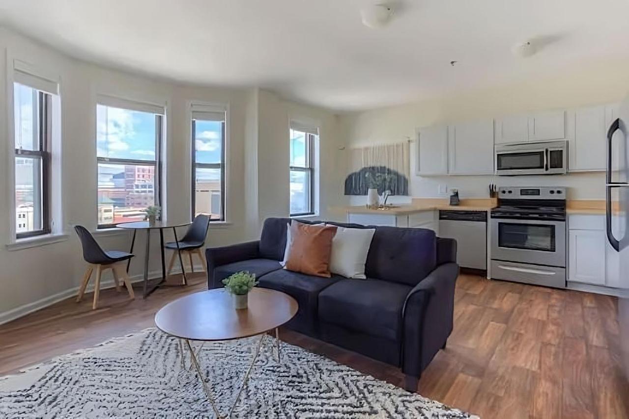 Perfect 1Br In Prime Location & View Of Stadiums Detroit Ngoại thất bức ảnh